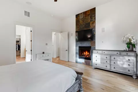 Bedroom - 1650 S Stream Pointe Ln, Eagle, ID 83616 photo 1 of 5