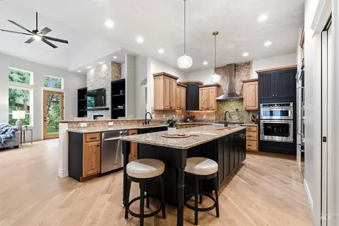 Kitchen - 1650 S Stream Pointe Ln, Eagle, ID 83616 photo 1 of 9
