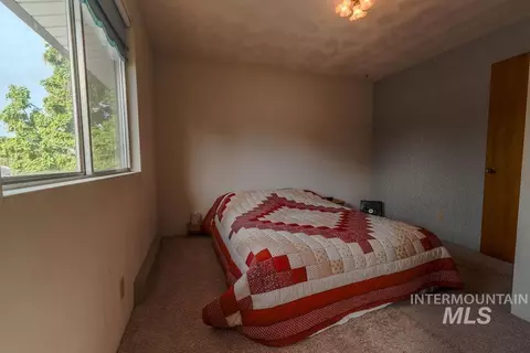 Bedroom - 421 E Avenue E, Jerome, ID 83338 photo 1 of 3