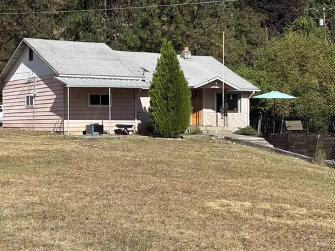 1369 Grangemont Rd, Orofino, ID 83544