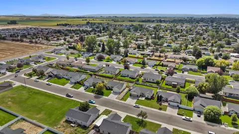 View/Area - 925 22nd Ave E, Jerome, ID 83338 photo 2 of 12
