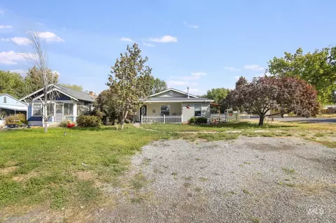 Exterior - 228 E Ave D, Jerome, ID 83338 photo 1 of 9