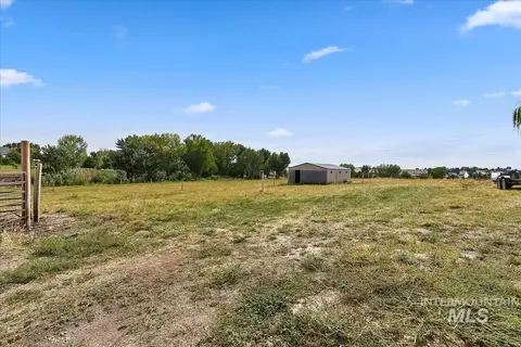 Exterior - 7900 Labor Camp Rd, Caldwell, ID 83607 photo 7 of 11