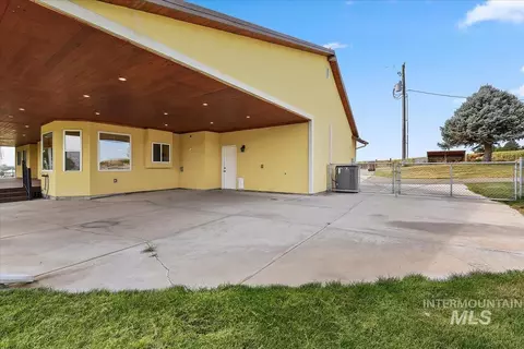 Exterior - 7900 Labor Camp Rd, Caldwell, ID 83607 photo 2 of 11