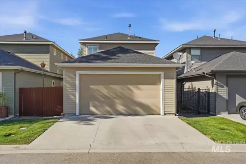Exterior - 933 E Denise, Boise, ID 83706 photo 5 of 10