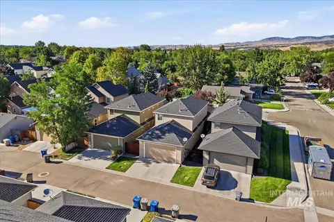 View/Area - 933 E Denise, Boise, ID 83706 photo 1 of 5