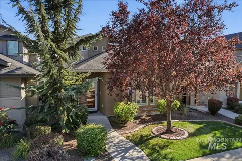 Exterior - 933 E Denise, Boise, ID 83706 photo 8 of 10
