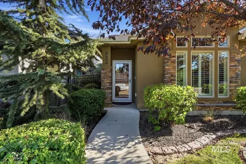 Exterior - 933 E Denise, Boise, ID 83706 photo 9 of 10