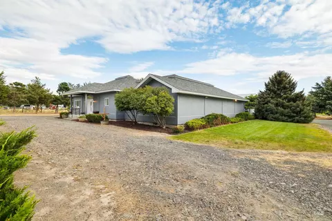 Exterior - 1905 E 3100 S, Wendell, ID 83355 photo 10 of 11