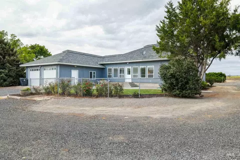 Exterior - 1905 E 3100 S, Wendell, ID 83355 photo 8 of 11