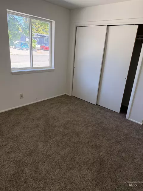 Bedroom - 303 E Avenue J, Jerome, ID 83338 photo 2 of 2