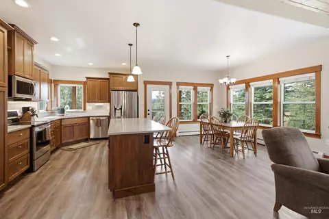Kitchen - 1016 Strong Ln, Potlatch, ID 83855 photo 1 of 6