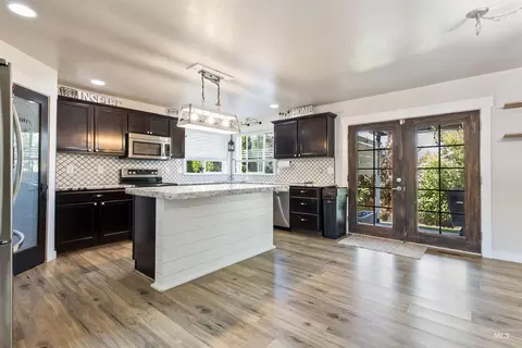Kitchen - 1052 E Sicily, Meridian, ID 83642 photo 1 of 3