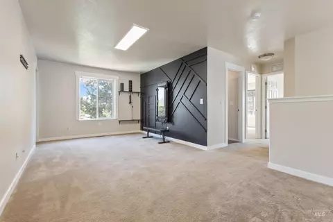 Living - 1052 E Sicily, Meridian, ID 83642 photo 3 of 3