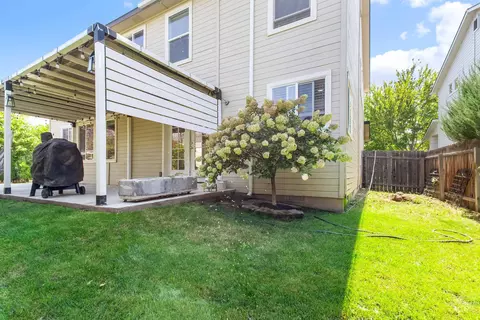 Exterior - 1052 E Sicily, Meridian, ID 83642 photo 5 of 10