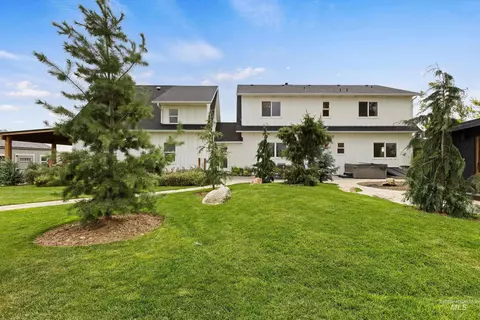 Exterior - 17639 Providence Ln, Caldwell, ID 83607 photo 3 of 11