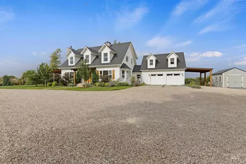 Exterior - 17639 Providence Ln, Caldwell, ID 83607 photo 2 of 11