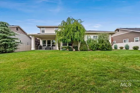 Exterior - 5445 W Saguaro Dr, Eagle, ID 83616 photo 6 of 10