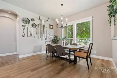 Dining - 5445 W Saguaro Dr, Eagle, ID 83616 photo 2 of 2