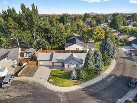View/Area - 379 N Procyon Pl, Star, ID 83669 photo 3 of 9
