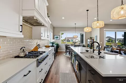 Kitchen - 239 S Eagles Roost Way, Eagle, ID 83616 photo 3 of 8