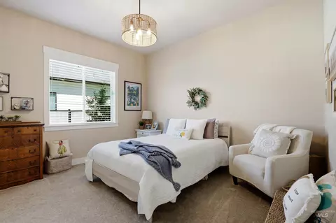 Bedroom - 239 S Eagles Roost Way, Eagle, ID 83616 photo 6 of 7