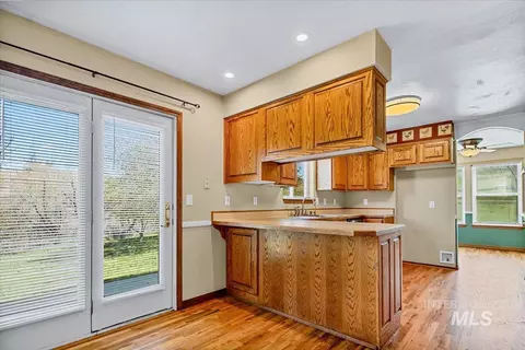 Kitchen - 6970 Pearl Rd, Eagle, ID 83616 photo 4 of 4