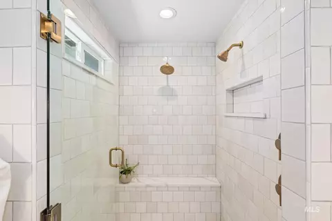 Bath - 3152 S Ithaca Ave, Boise, ID 83709 photo 4 of 6