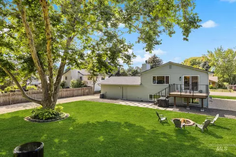 Exterior - 3152 S Ithaca Ave, Boise, ID 83709 photo 3 of 19