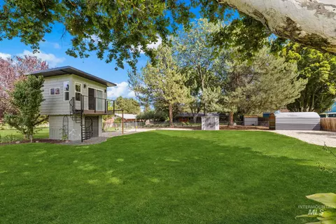 Exterior - 3152 S Ithaca Ave, Boise, ID 83709 photo 13 of 19