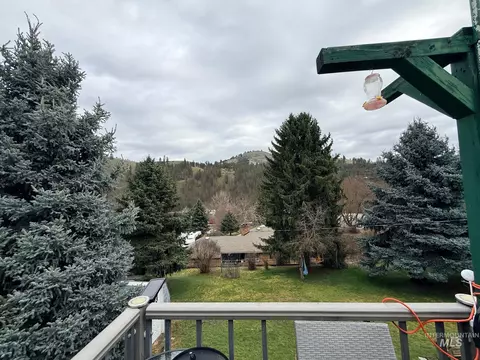 Exterior - 335 N Pine St, Peck, ID 83545 photo 5 of 14