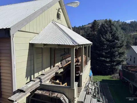 Exterior - 335 N Pine St, Peck, ID 83545 photo 13 of 14
