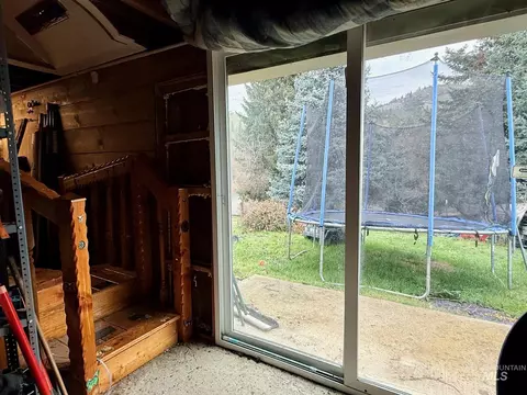 Exterior - 335 N Pine St, Peck, ID 83545 photo 6 of 14
