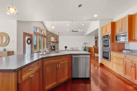 Kitchen - 3415 Moonlight, Kimberly, ID 83341 photo 6 of 6