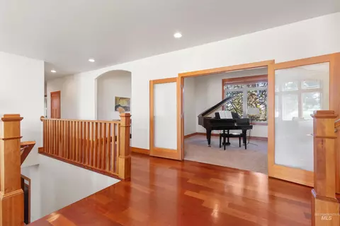 Entry Way - 3415 Moonlight, Kimberly, ID 83341 photo 2 of 5
