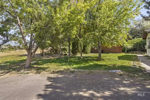 Exterior - 2672 S 1050 E, Hagerman, ID 83332 photo 5 of 11