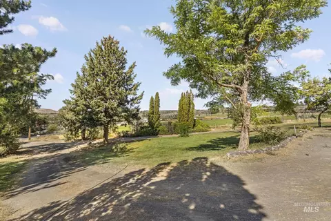 Exterior - 2672 S 1050 E, Hagerman, ID 83332 photo 9 of 11