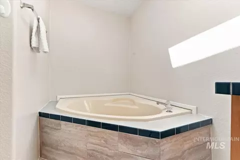 175 N 12th E, Mountain Home, ID 83647 photo 18