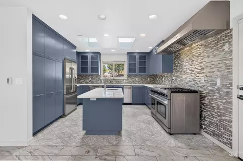 Kitchen - 9590 Foothill Rd, Middleton, ID 83644 photo 1 of 9