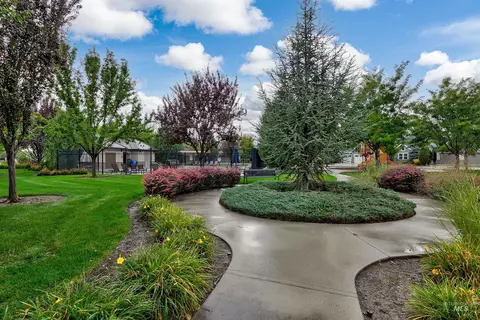 Exterior - 3765 W Dublin Dr, Eagle, ID 83616 photo 11 of 14
