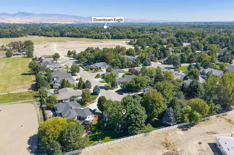 View/Area - 1560 W Yellowstone Ct, Eagle, ID 83616 photo 3 of 5