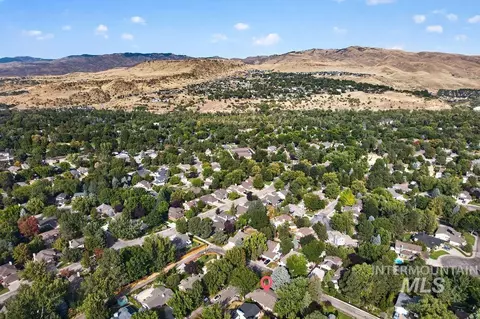 View/Area - 1383 E Fall Ct, Boise, ID 83706 photo 1 of 2