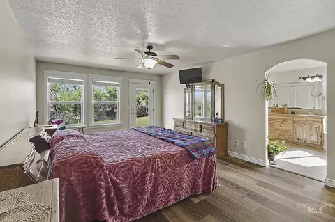 Bedroom - 6900 W Charters Ln, Melba, ID 83641 photo 4 of 5