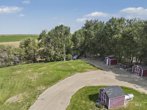 Exterior - 6900 W Charters Ln, Melba, ID 83641 photo 6 of 12