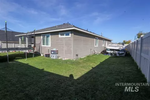 Exterior - 2160 E Ridgeview Ave, Payette, ID 83661 photo 6 of 7