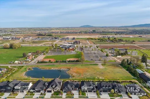 7595 W Moon Valley Rd, Eagle, ID 83616 photo 17