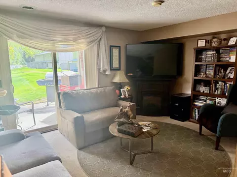 Living - 360 N Eagle Glen Ln, Eagle, ID 83616 photo 1 of 1