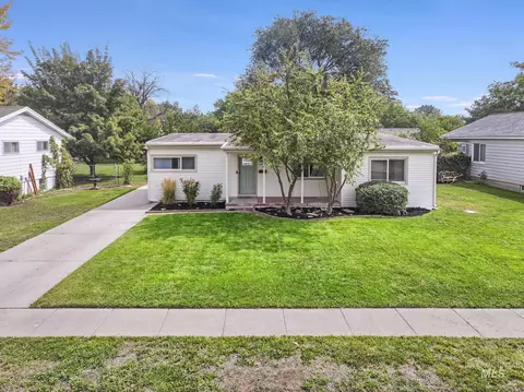 Exterior - 344 Pierce St, Twin Falls, ID 83301 photo 7 of 7