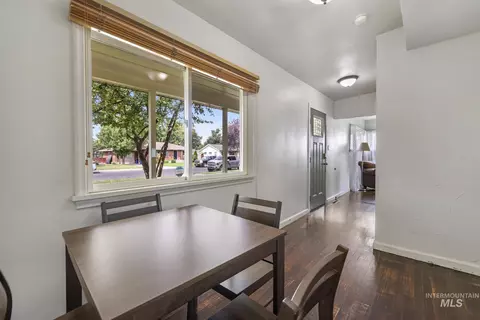 Dining - 344 Pierce St, Twin Falls, ID 83301 photo 1 of 1