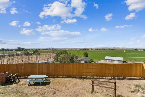 Exterior - 1507 Cove Rd, Weiser, ID 83672 photo 6 of 13